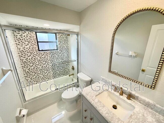 Building Photo - 1487 Keyway Rd