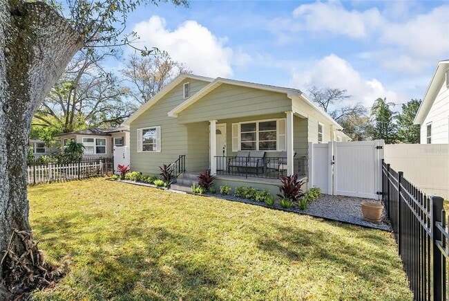 Building Photo - 4628 Dr M.L.K. Jr St N