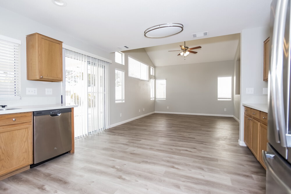 Building Photo - 6237 Autumn Creek Dr