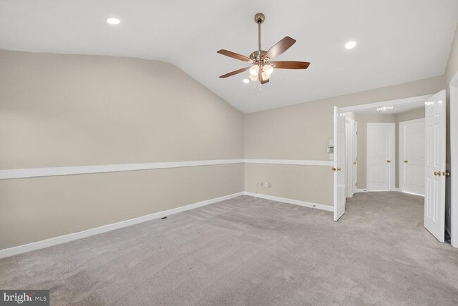 Building Photo - 8110 Meadow Springs Ct