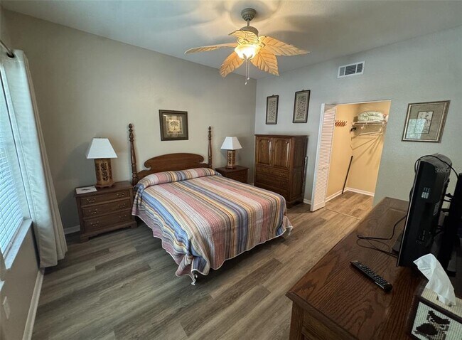 Building Photo - 5025 SW 91 Ct