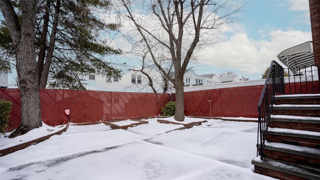Building Photo - 223-39-223-56 56th Rd