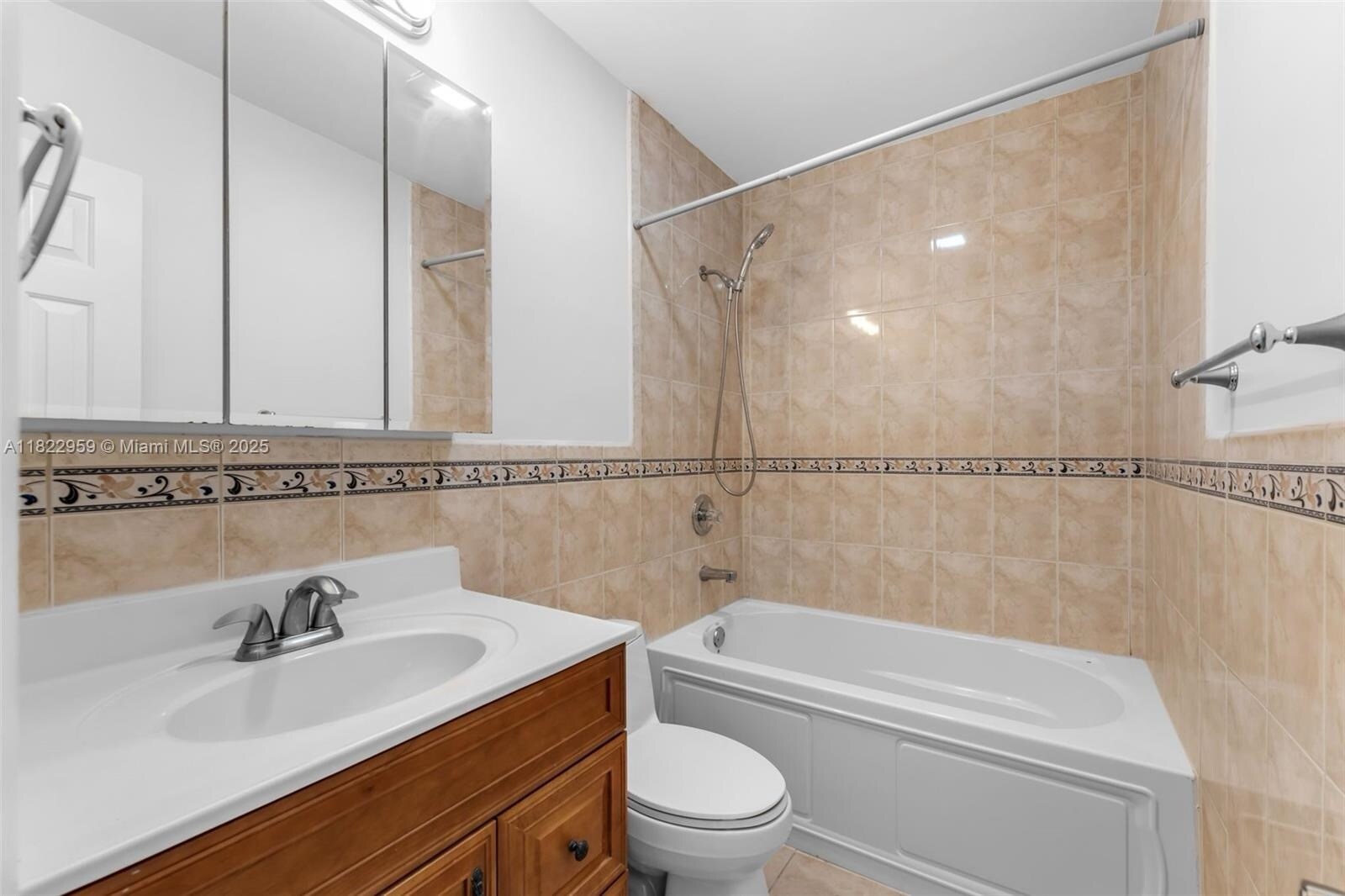 Building Photo - 9140 SW 45th Ter