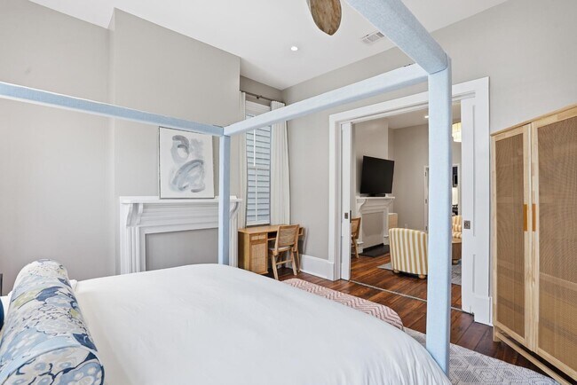 Building Photo - 309 Lorch St