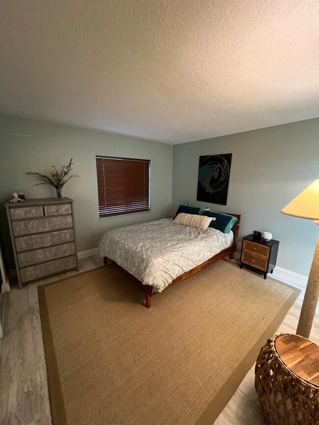 Building Photo - 312 Southwind Dr