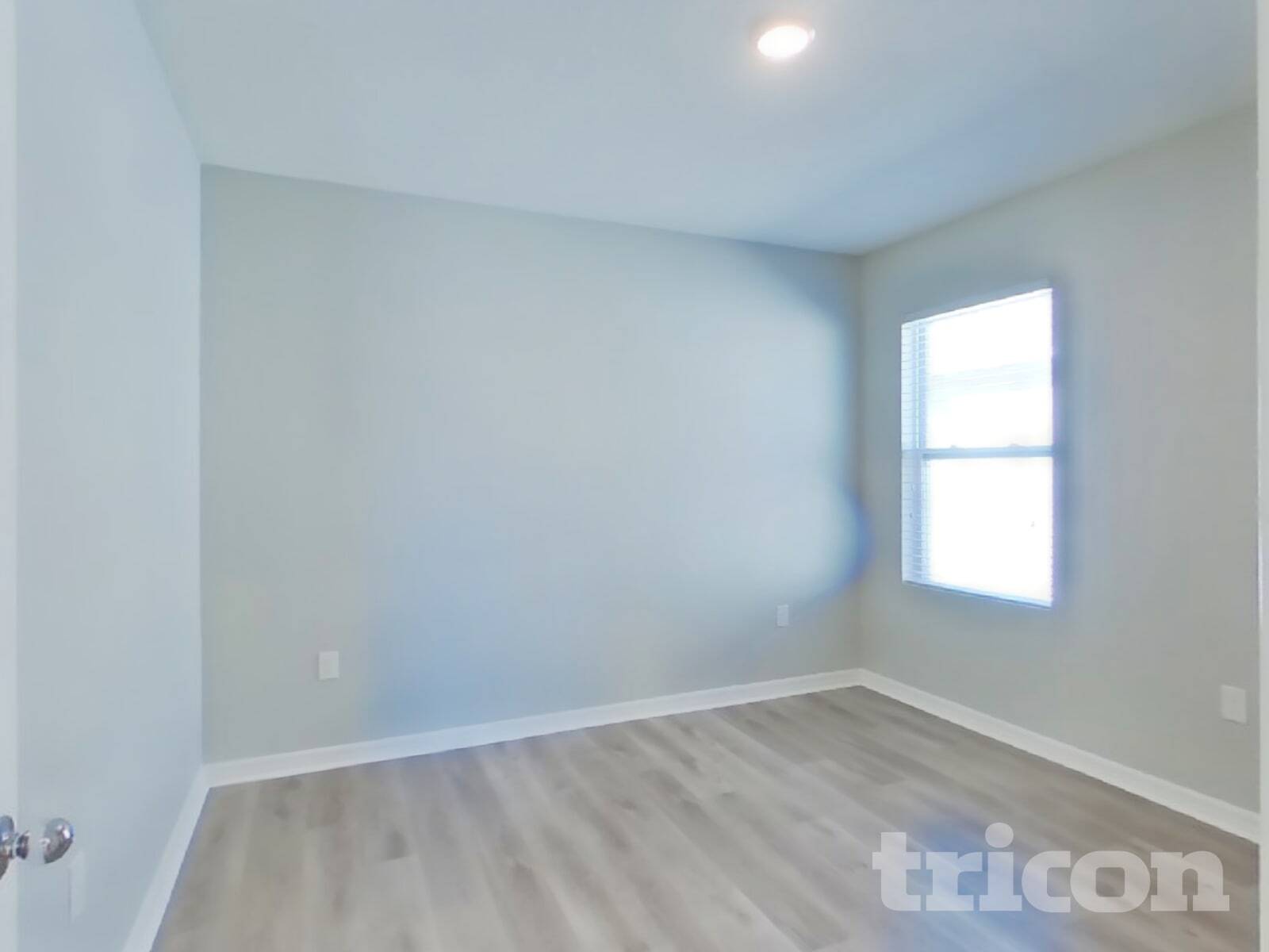 Building Photo - 530 Squires Grove Dr