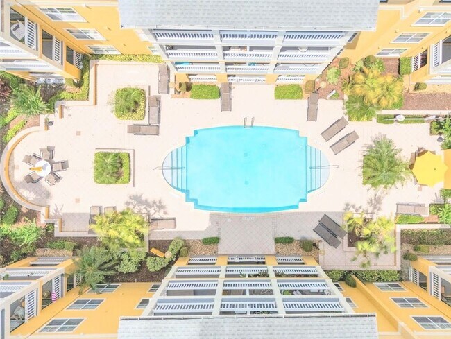 Building Photo - FOR RENT!!!  Beautiful Pool View Wood Floors Condo @ Park North Downtown Orlando!