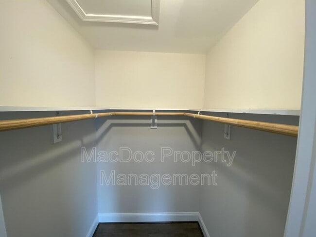 Building Photo - 2465 24th St