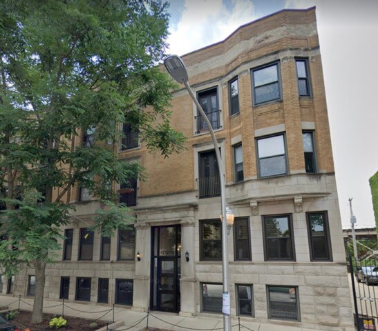 Building Photo - 4214 N Kenmore Ave