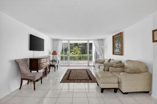 Building Photo - 3575 S Ocean Blvd