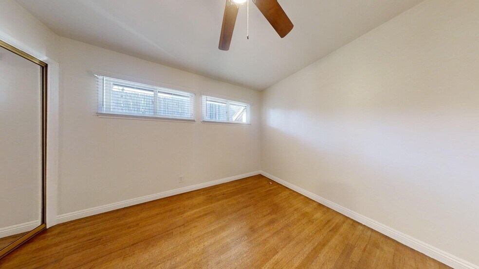 Building Photo - 5558 Emerald St