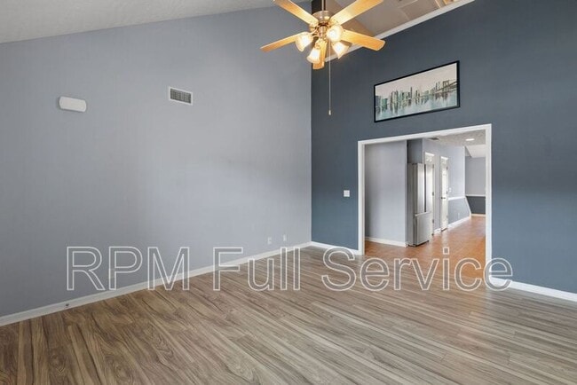 Building Photo - 3410 Risen Star Dr