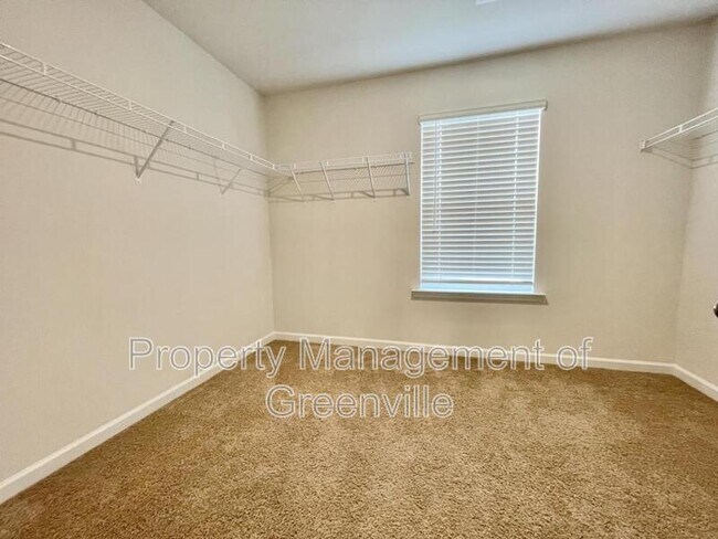 Building Photo - 301 Millridge Rd