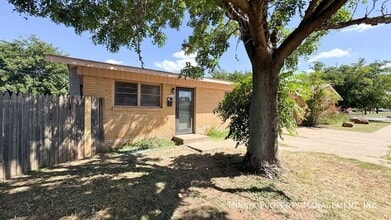 Building Photo - 3816 44th St