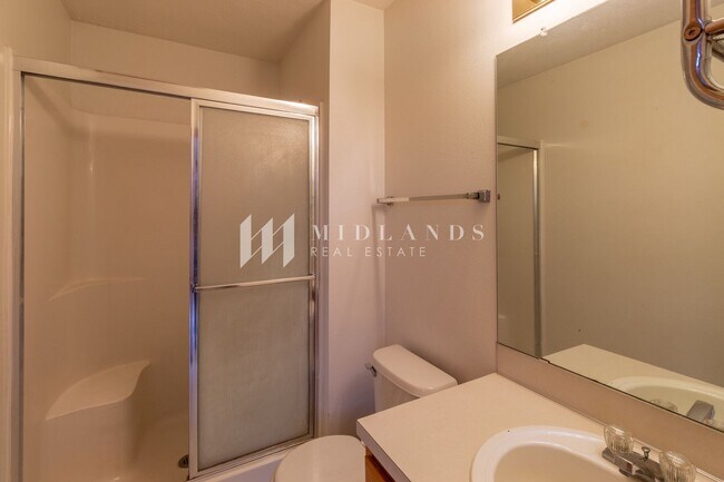 Building Photo - Two Springs Open Floor Plan