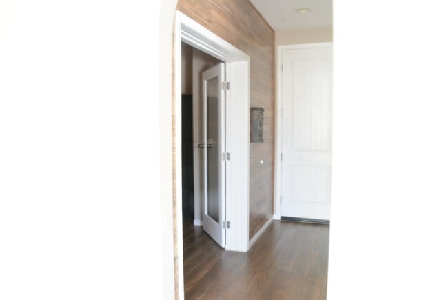 Building Photo - "Spacious 4-Bedroom Oasis with Granite Touches and Cozy Fireplace in Las Vegas!"