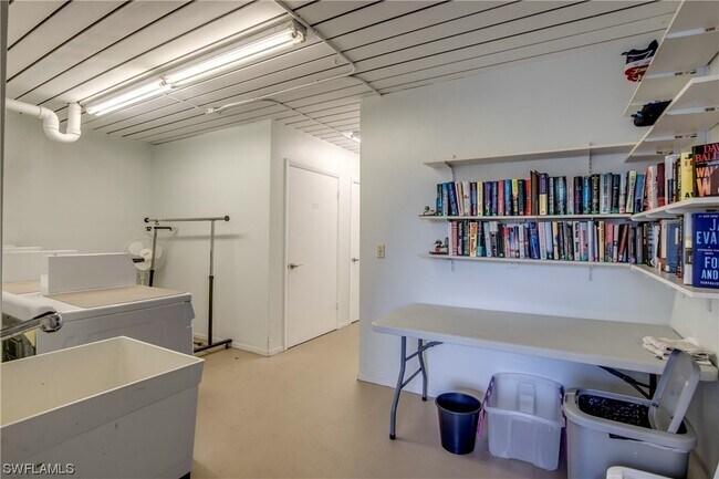 Building Photo - 3100 Binnacle Dr