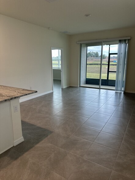 Building Photo - 4078 NW 44th Cir