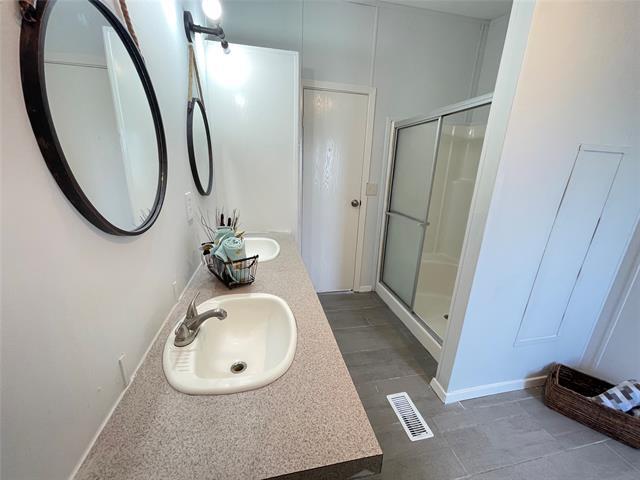 Building Photo - 9066 Diamond Avenue