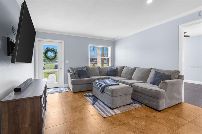 Building Photo - 5201 S Quincy St