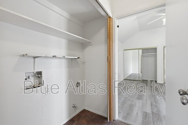 Building Photo - 13424 Blossomheath Ln