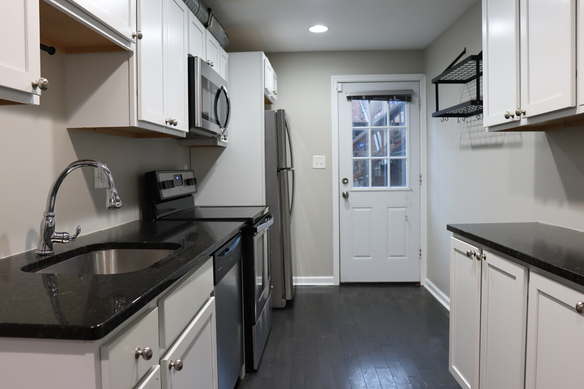 Building Photo - 1036 Patapsco St