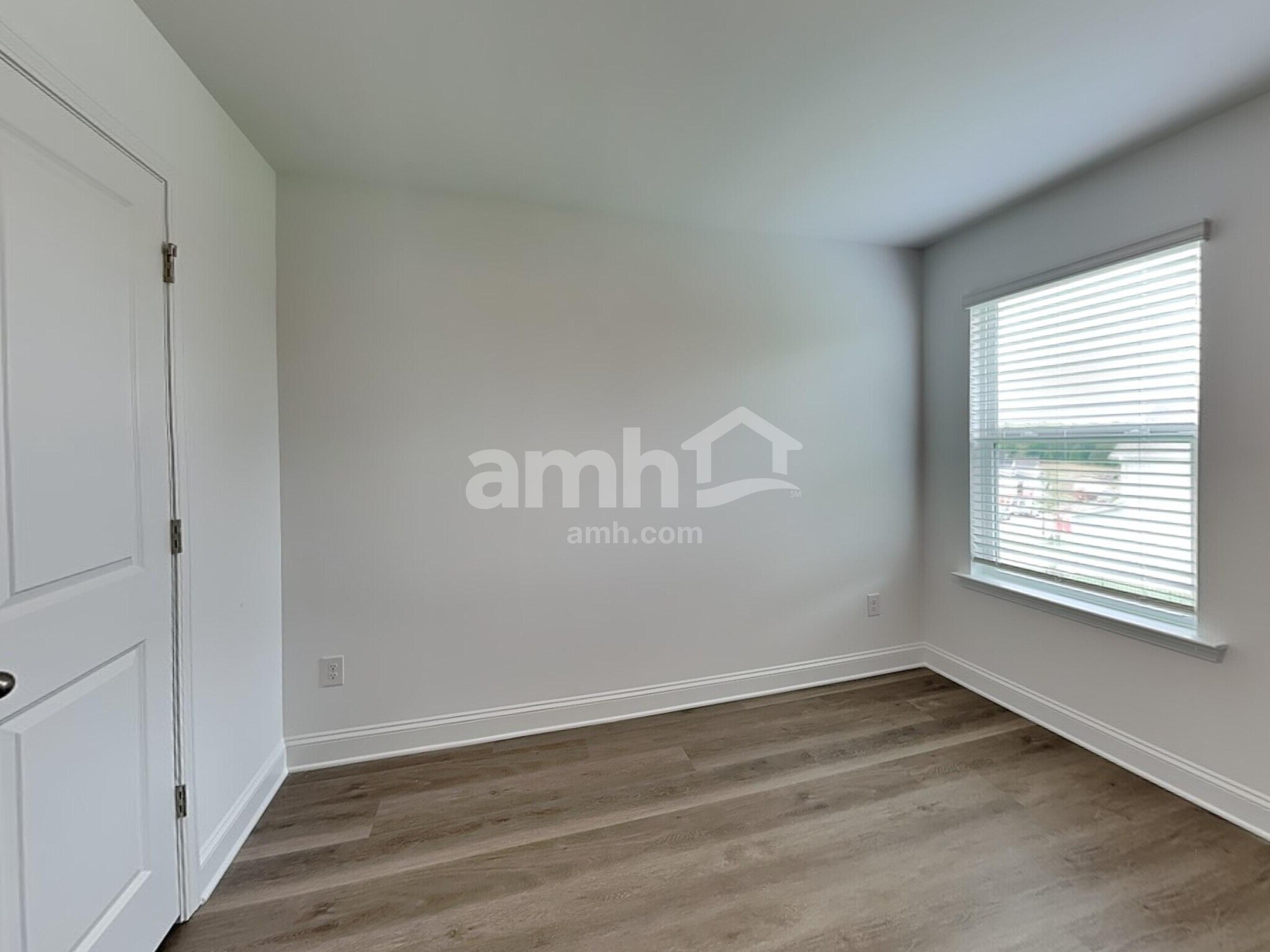 Building Photo - 1016 Bevington Dr