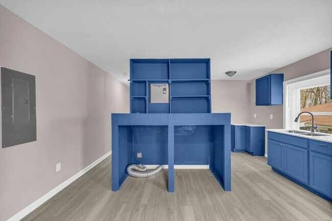 Building Photo - Charming 2BR Duplex in Atlanta