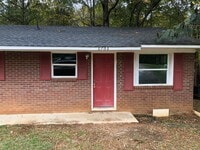 Building Photo - 1729-1731 Old Lynwood Circle