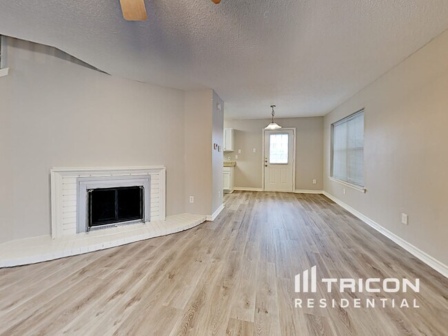 Building Photo - 815 Wyndham Pl