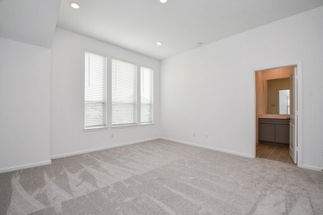 Building Photo - 21138 Castroville Way