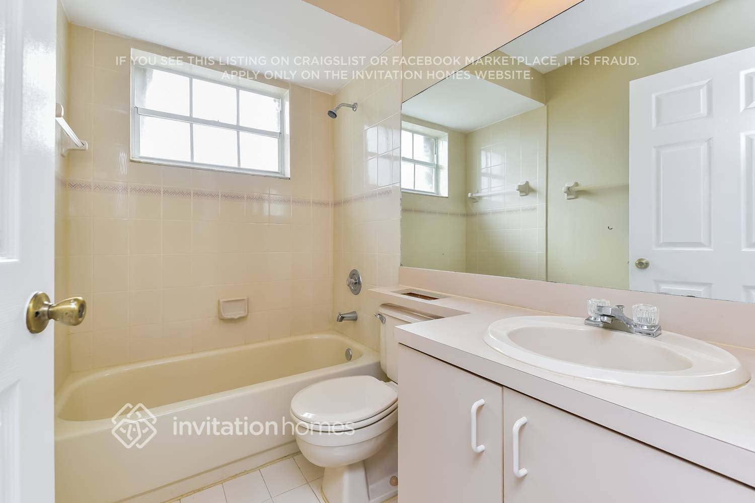 Building Photo - 11357 SW 161st Pl