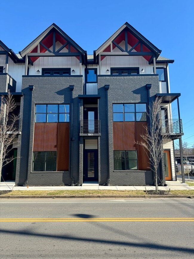 Building Photo - 1861 Zeta Way