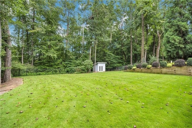 Building Photo - 225 Jayne Ellen Way