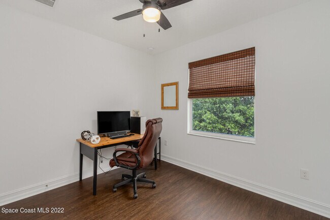 Building Photo - 1470 Isabella Dr