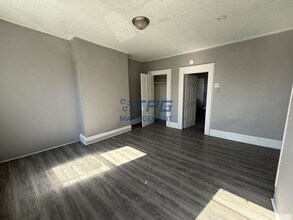 Building Photo - 96 Summer Ave