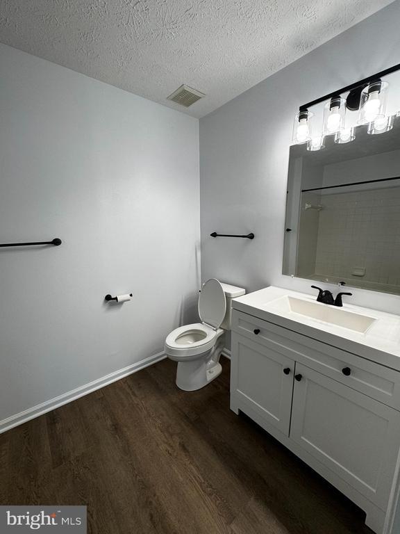 Building Photo - 6413 Weatherby Ct