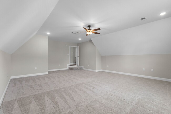 Building Photo - 1004 Chagford Dr
