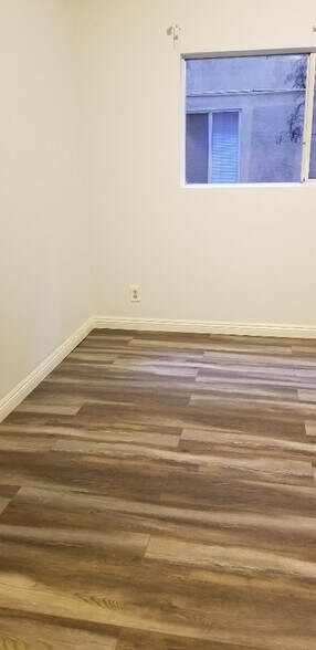 Building Photo - 6520 Shirley Ave