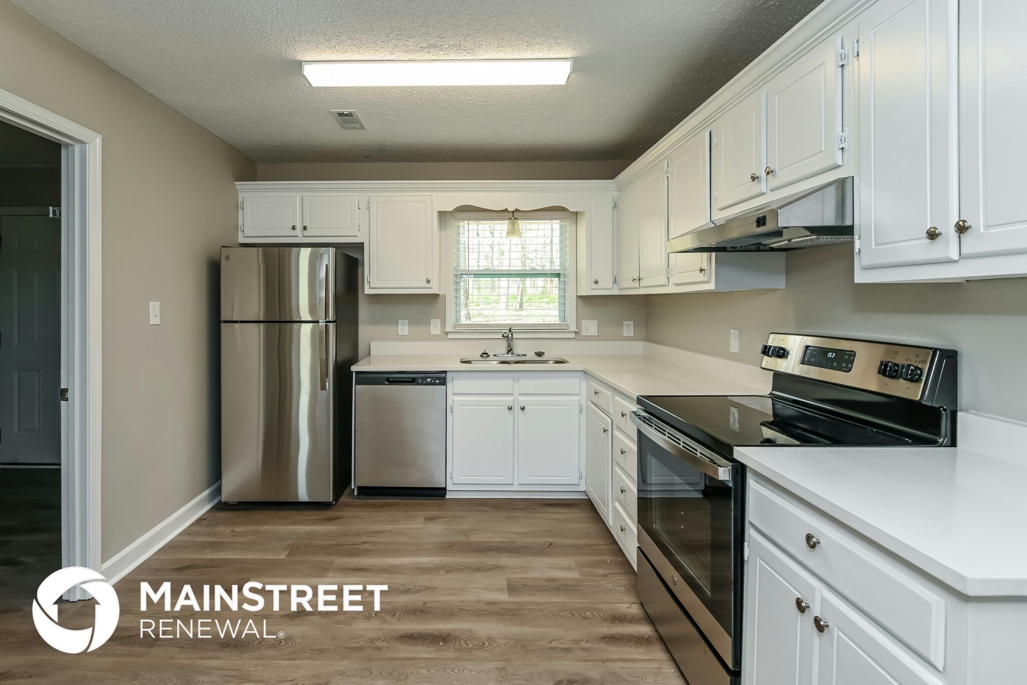 Building Photo - 9009 Trailhead Ct