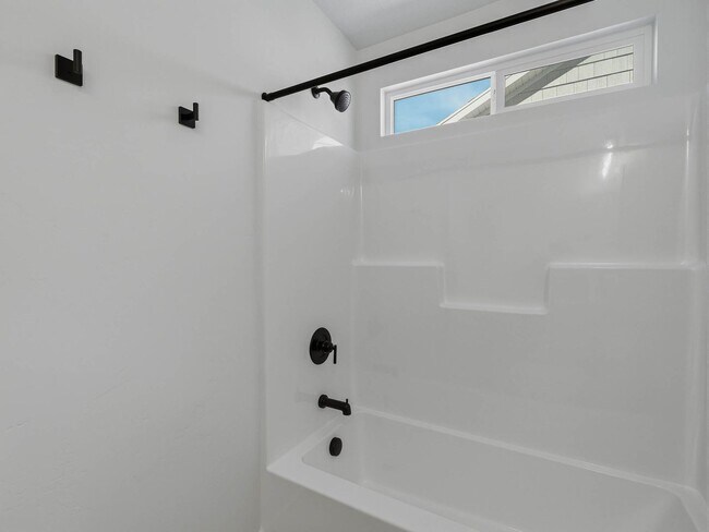 Building Photo - RES_VANDERWATT_866