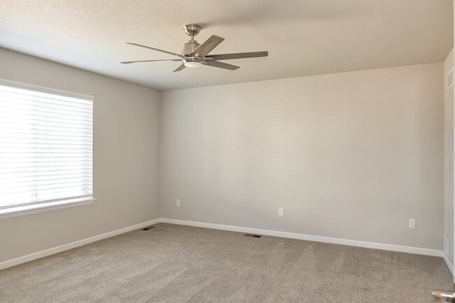 Building Photo - Stunning 4 beds 3 baths in Parker!