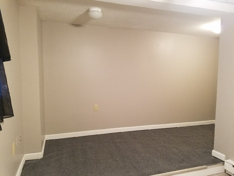 Bdrm - 1717 Monroe Ave