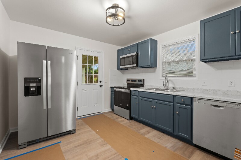 Building Photo - 1808 26th Ave N