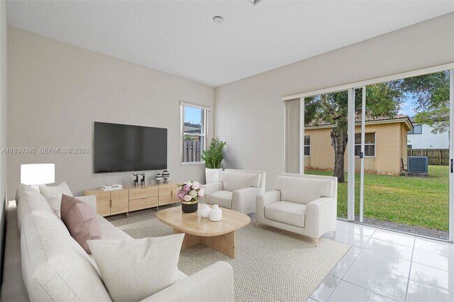 Building Photo - 1924 SE 17th Ct