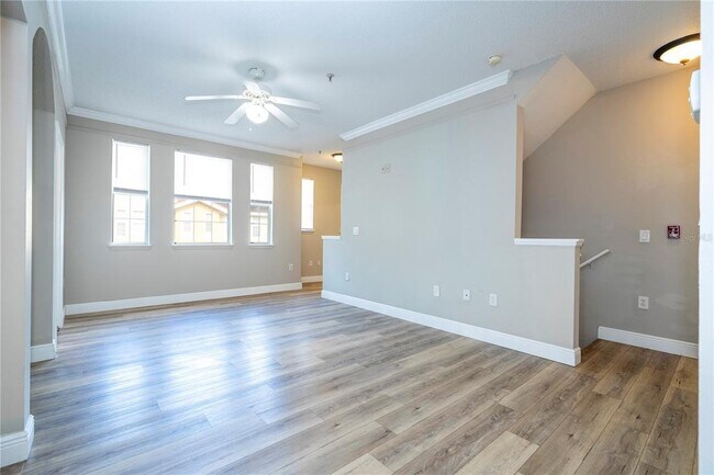 Building Photo - 12102 Poppy Field Ln