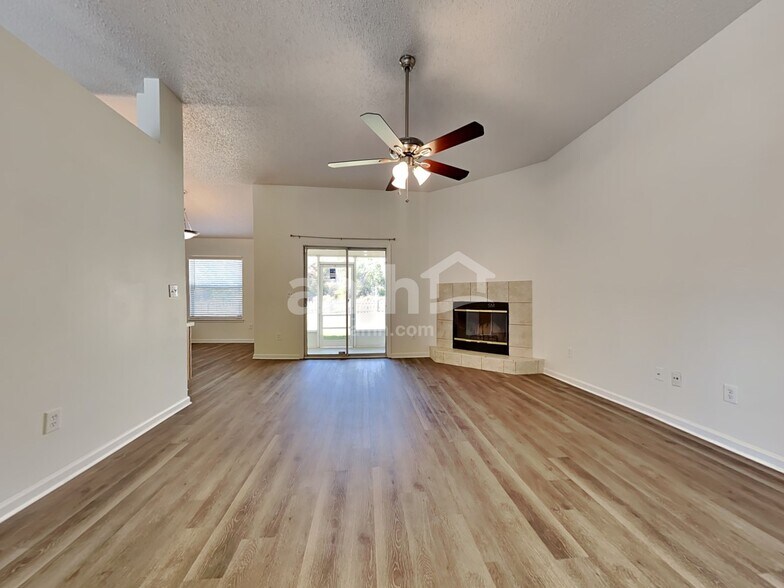 Building Photo - 748 Camp Francis Johnson Rd