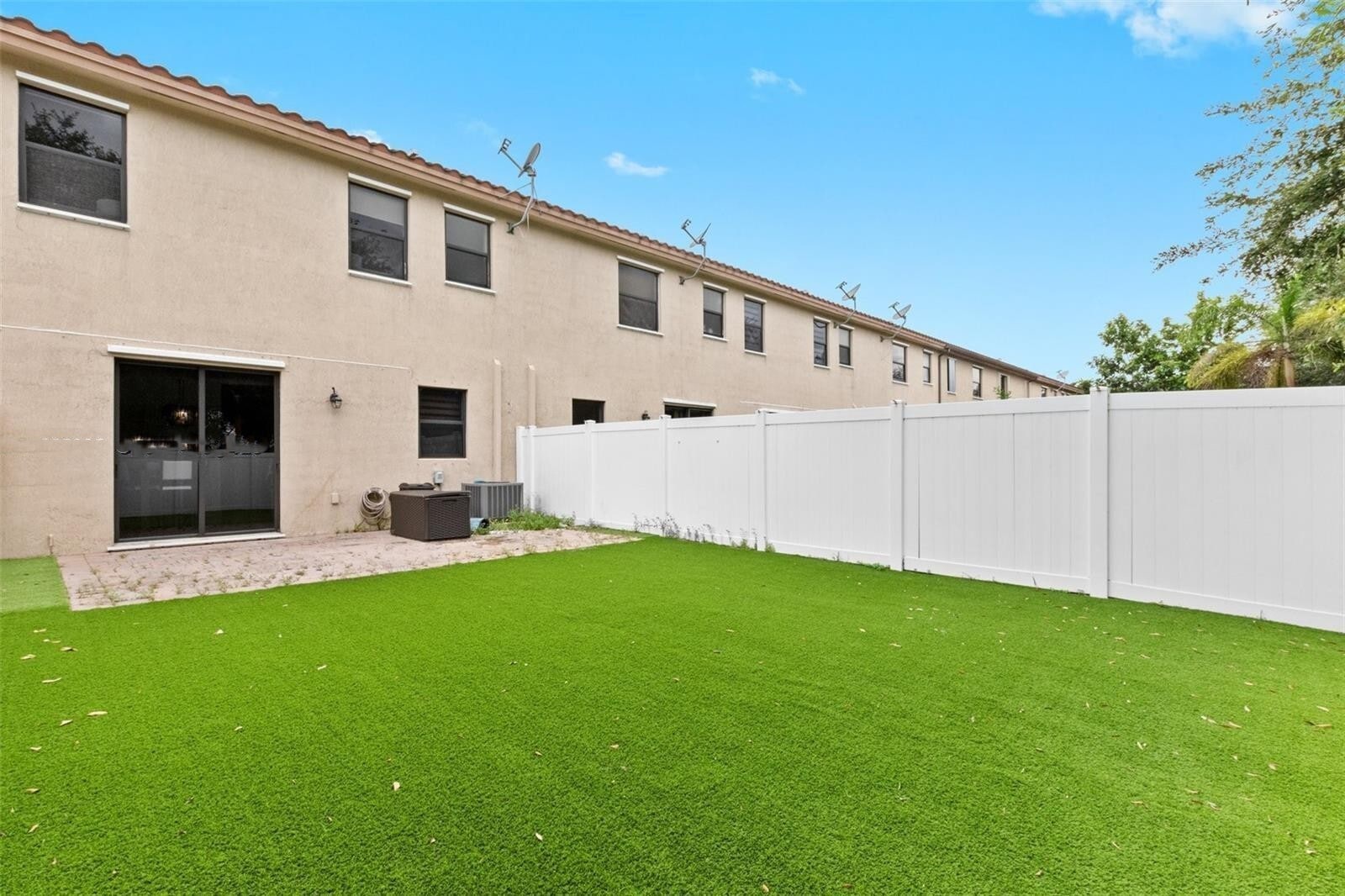 Building Photo - 8925 W 33rd Ave