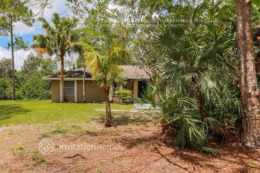Building Photo - 15733 82nd Ln N