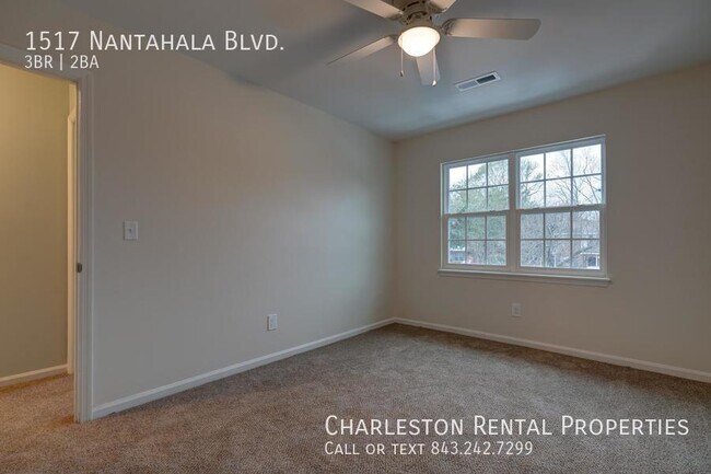 Building Photo - 1517 Nantahala Blvd